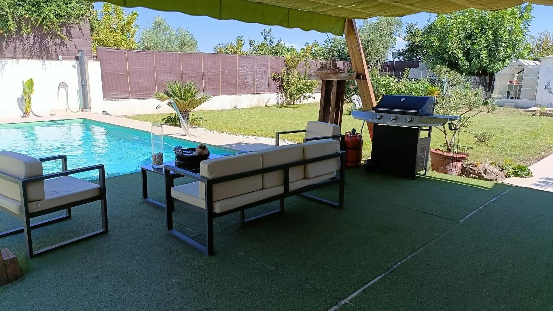 2 Hb Con Maravillosa Piscina A 5 Minutos De Granada Y Campo De Golf Otura 0*,  Spain